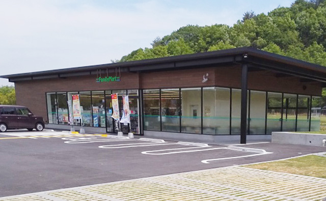 ファミリーマート光都テクノポリス店